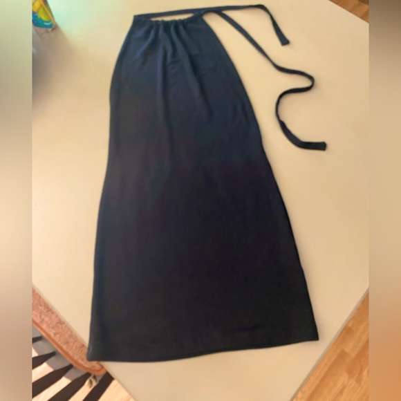 Halter dress black small - Picture 4 of 7